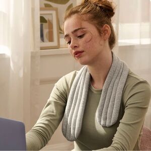 Bearaby Calmer Weighted Neck Wrap